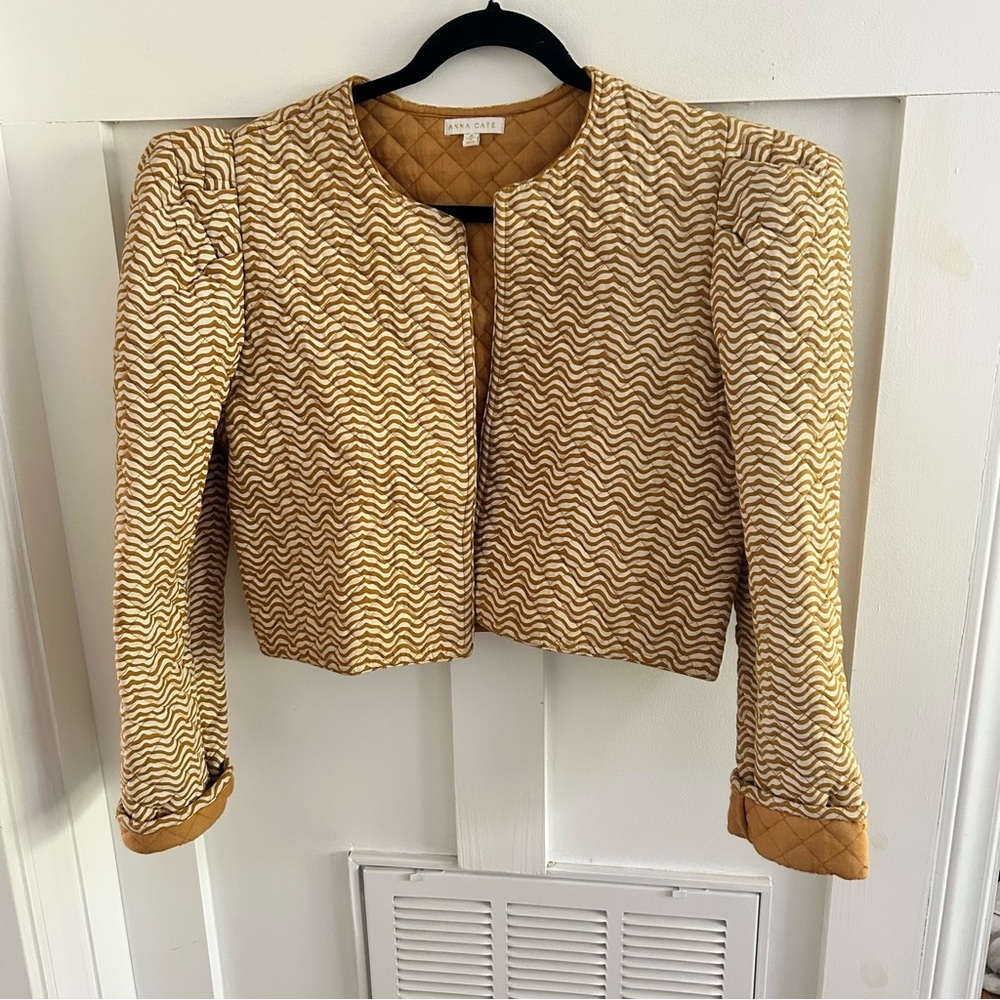 Anna Cate Cropped Clare Quilted Wave-Pattern Jacket Small